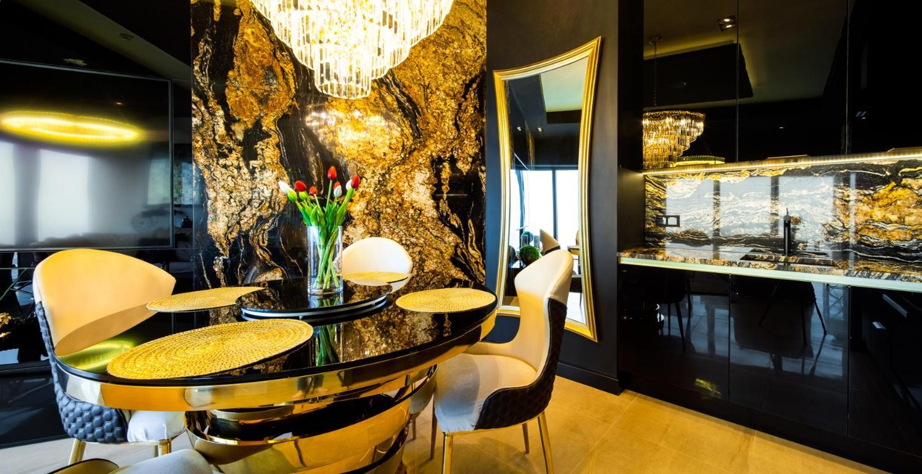 30Th+ Floor Apartments In Sky Tower Wroclaw Ngoại thất bức ảnh