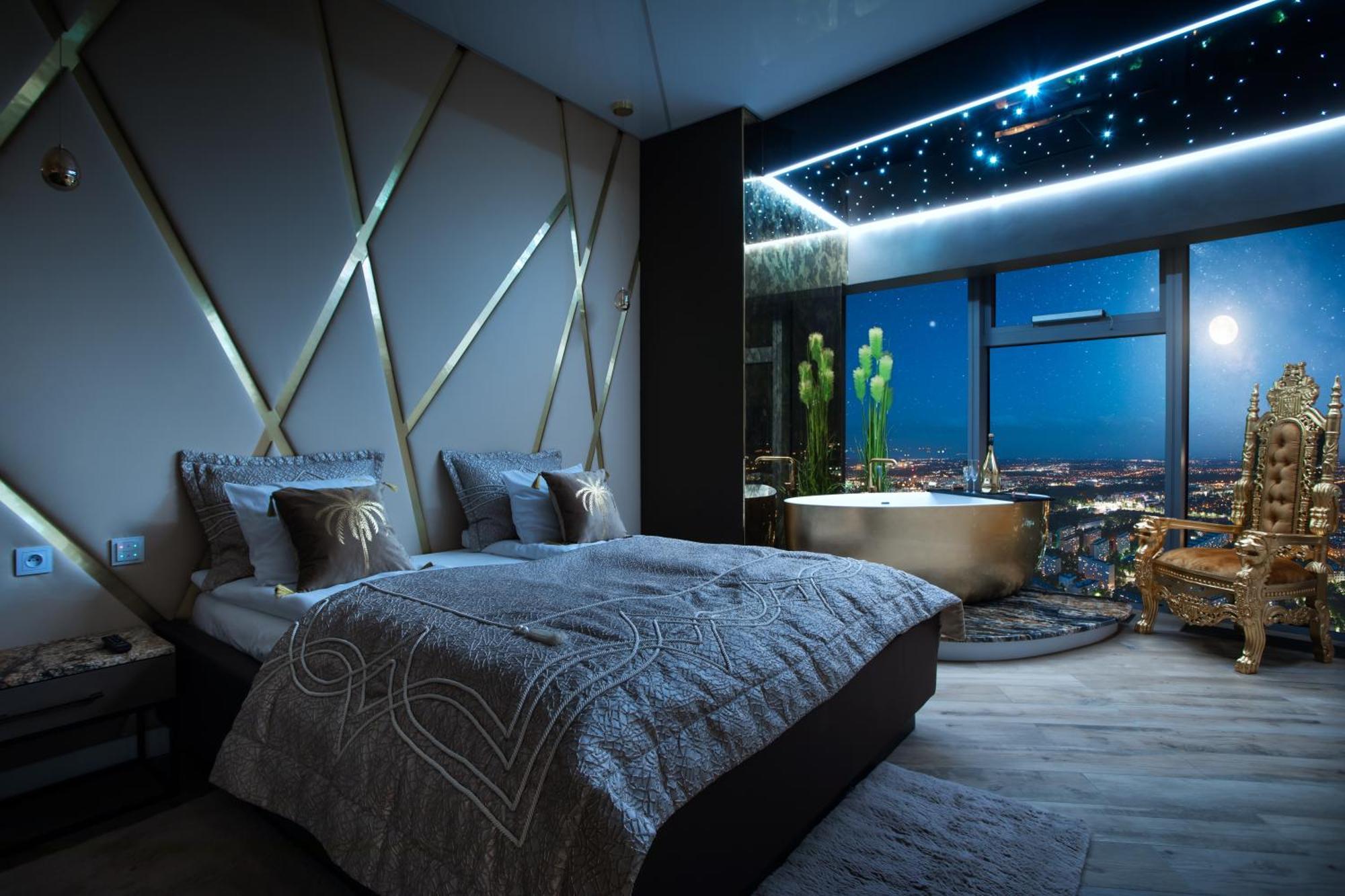 30Th+ Floor Apartments In Sky Tower Wroclaw Ngoại thất bức ảnh