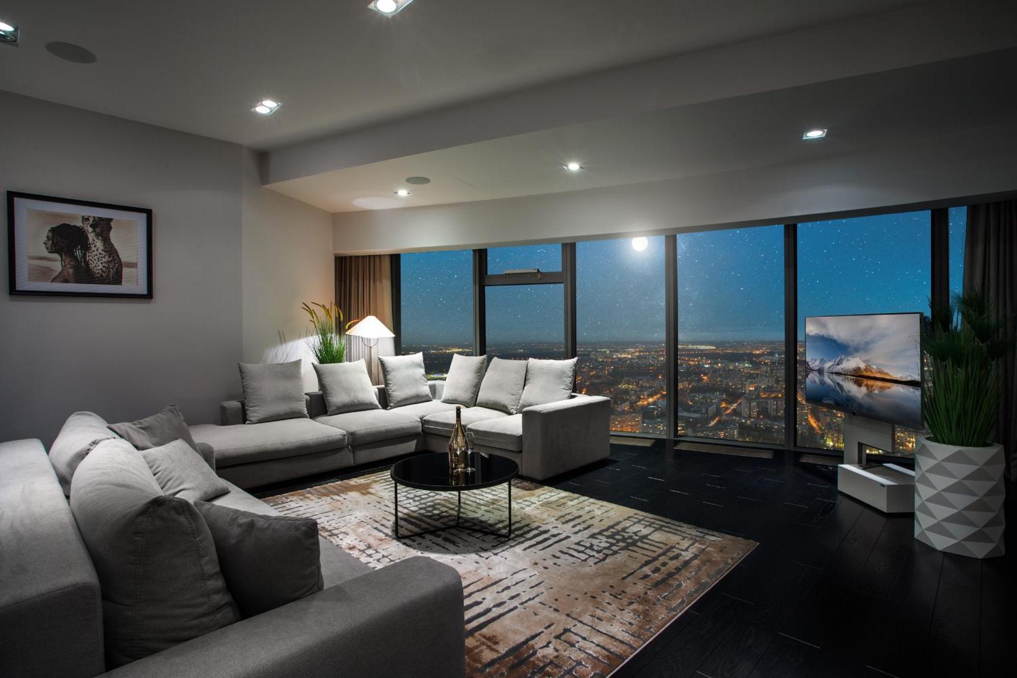 30Th+ Floor Apartments In Sky Tower Wroclaw Ngoại thất bức ảnh